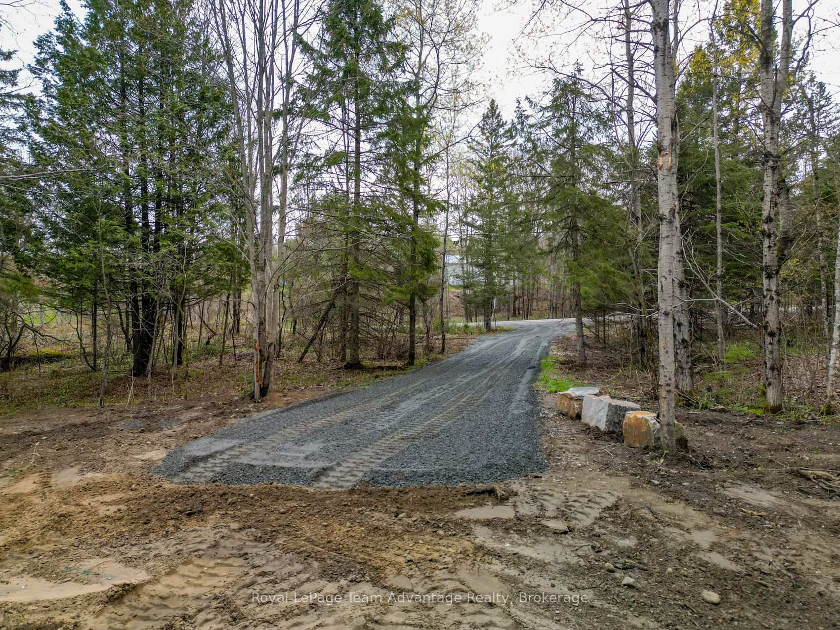 Photo 14 of Centre Road W, McKellar — HOMEH