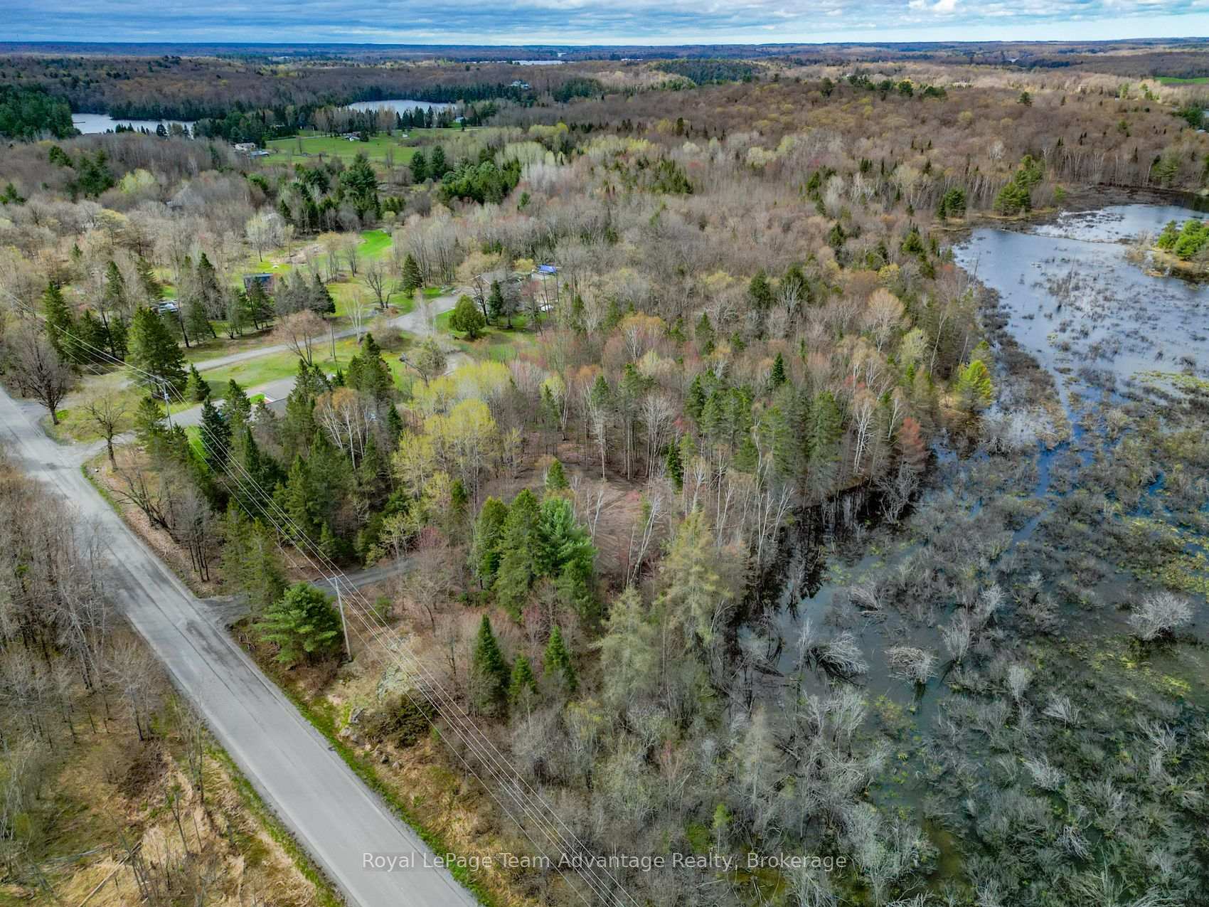 Photo 19 of Centre Road W, McKellar — HOMEH