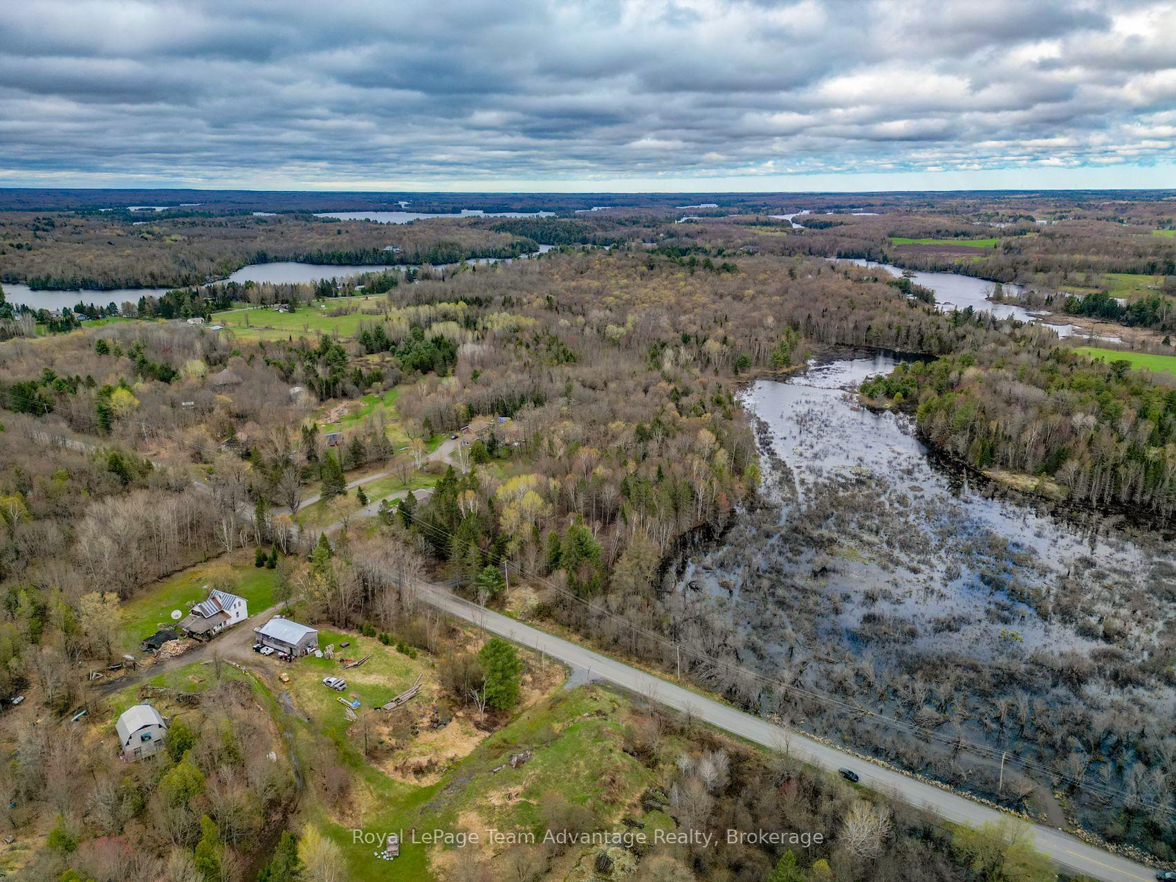 Photo 21 of Centre Road W, McKellar — HOMEH
