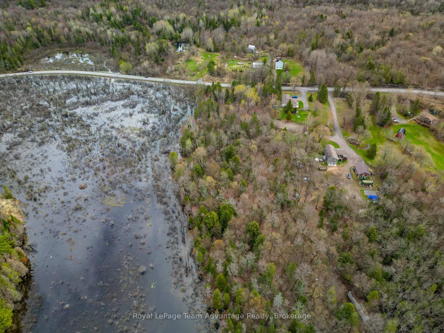 Photo 24 of Centre Road W, McKellar — HOMEH