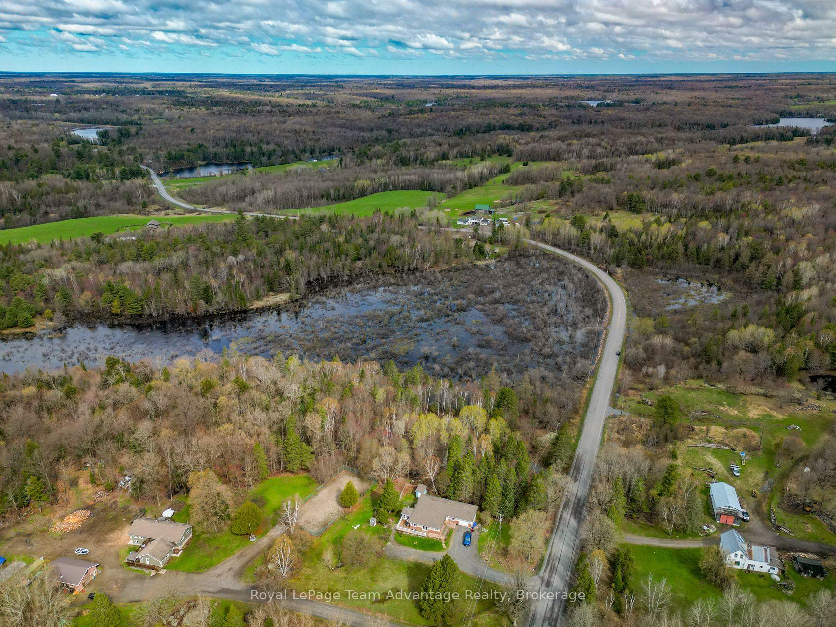 Photo 26 of Centre Road W, McKellar — HOMEH
