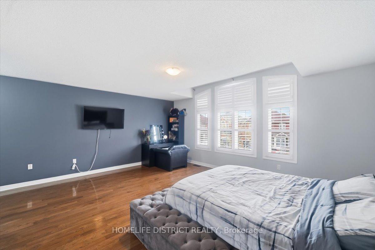 Photo 21 of 43 Bethany Street, Markham, Cedarwood — HOMEH