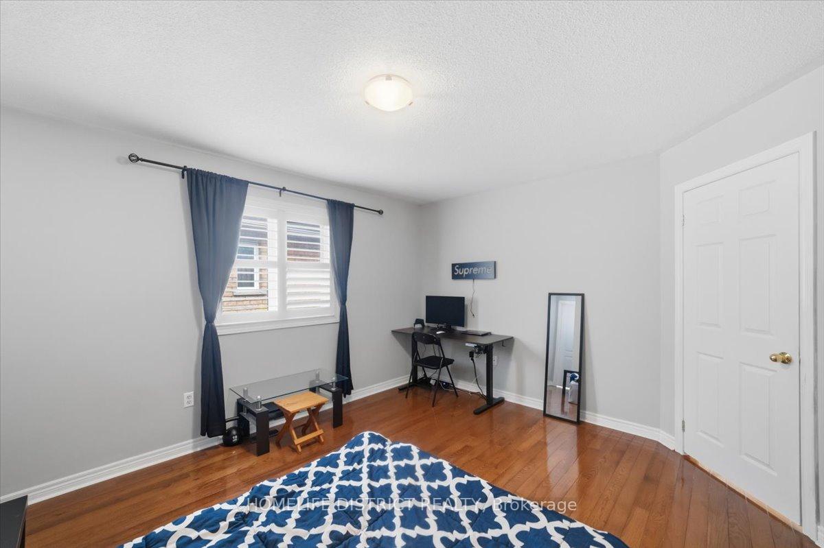 Photo 25 of 43 Bethany Street, Markham, Cedarwood — HOMEH