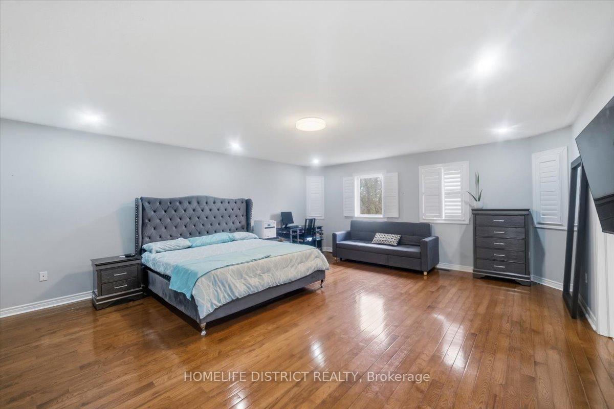 Photo 29 of 43 Bethany Street, Markham, Cedarwood — HOMEH