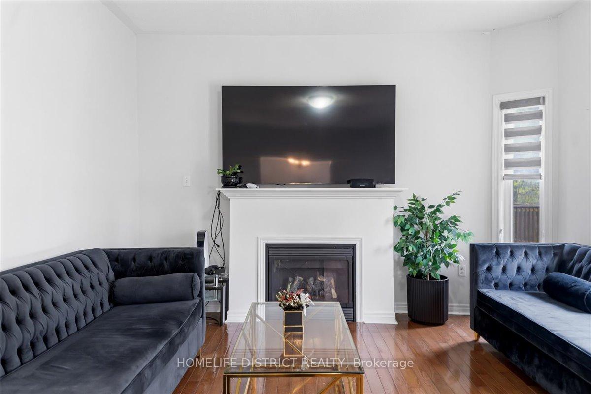 Photo 41 of 43 Bethany Street, Markham, Cedarwood — HOMEH