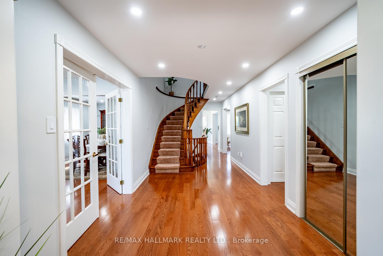 Photo 8 of 75 Captain Francis Drive, Markham, Buttonville — HOMEH