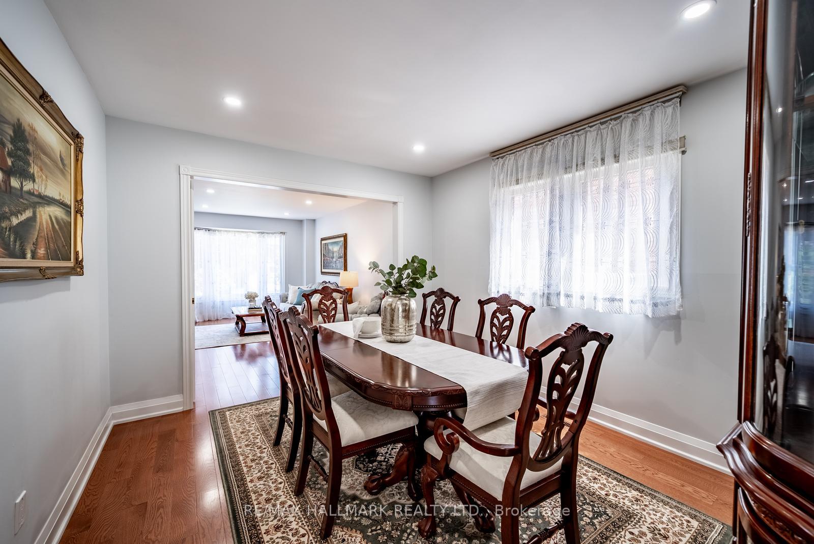 Photo 26 of 75 Captain Francis Drive, Markham, Buttonville — HOMEH