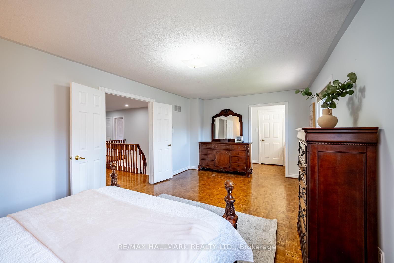Photo 39 of 75 Captain Francis Drive, Markham, Buttonville — HOMEH