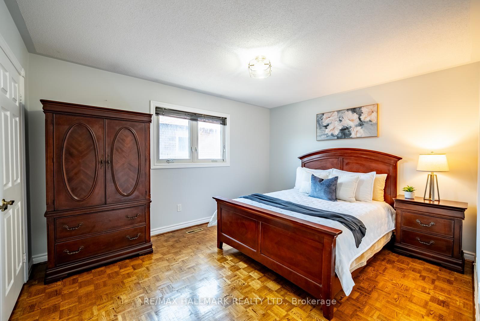 Photo 44 of 75 Captain Francis Drive, Markham, Buttonville — HOMEH