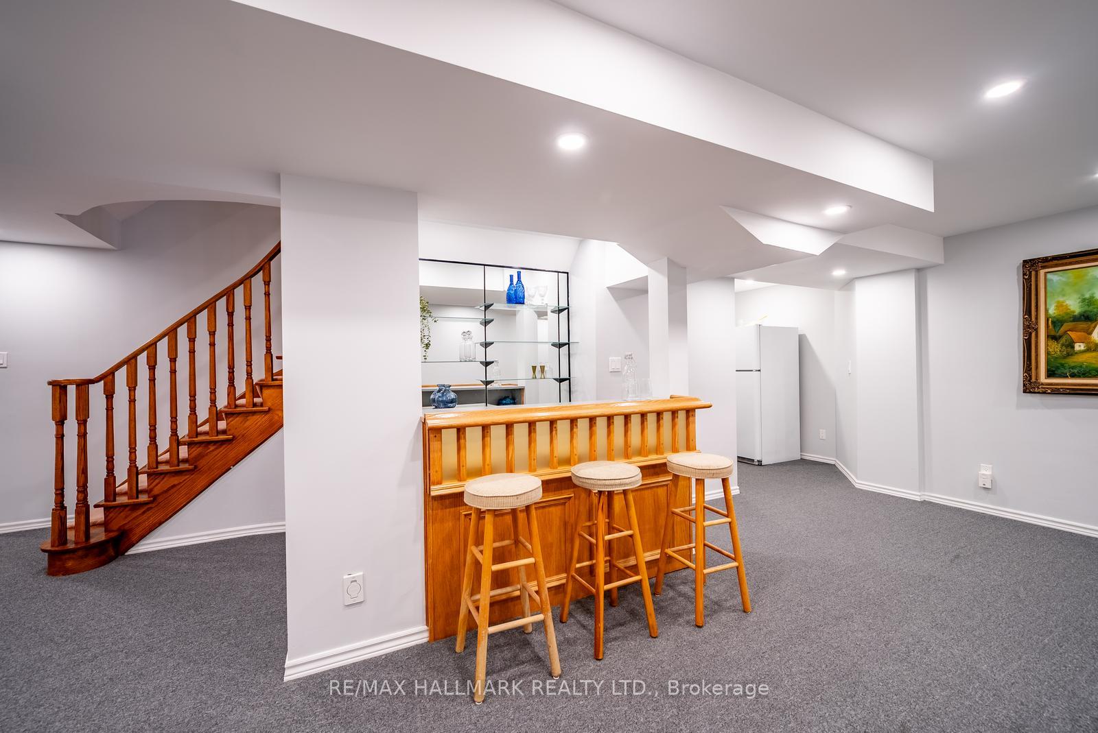 Photo 56 of 75 Captain Francis Drive, Markham, Buttonville — HOMEH