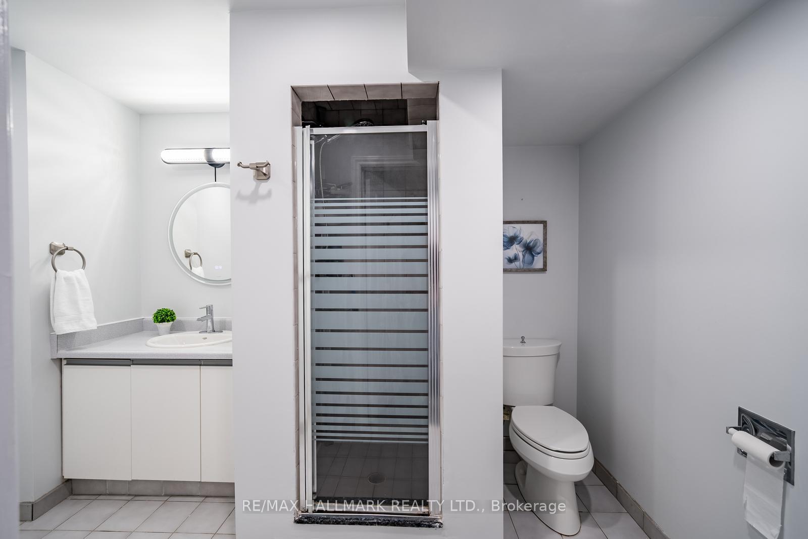 Photo 58 of 75 Captain Francis Drive, Markham, Buttonville — HOMEH