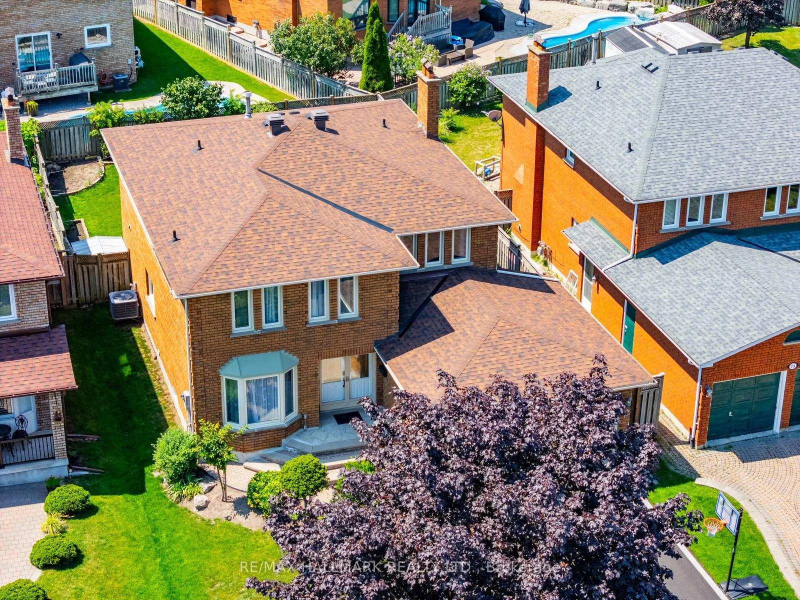Photo 17 of 75 Captain Francis Drive, Markham, Buttonville — HOMEH