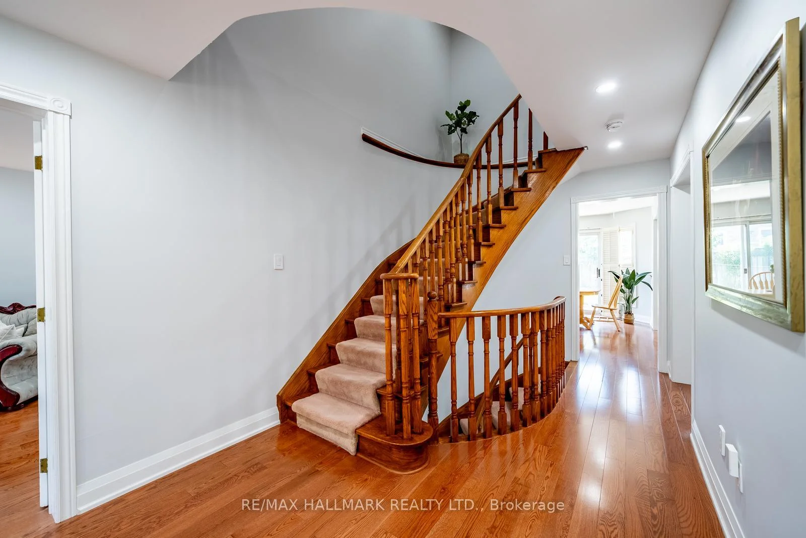 Photo 18 of 75 Captain Francis Drive, Markham, Buttonville — HOMEH