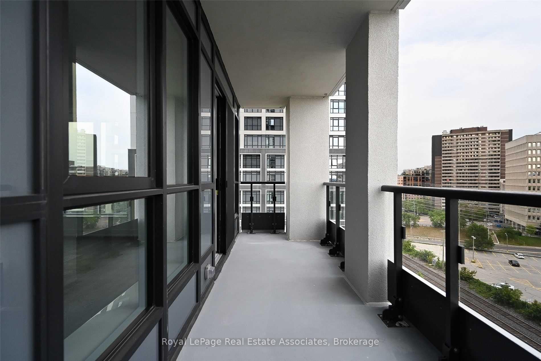 Photo 14 of Unit 922, 9 Mabelle Avenue, Etobicoke, Islington-City Centre West — HOMEH
