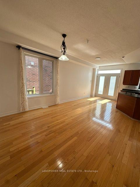 Photo 4 of Unit Main & 2nd, 358 William Berczy Boulevard, Markham, Berczy — HOMEH