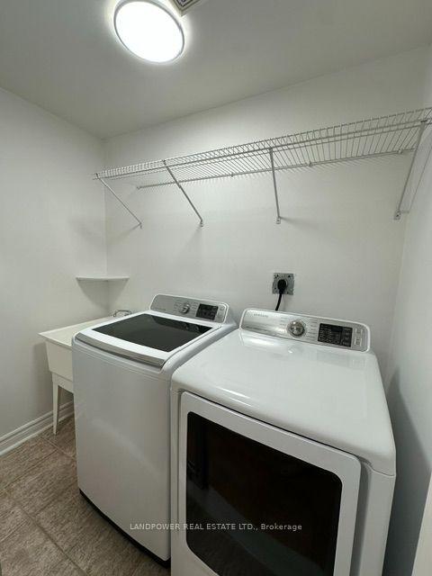 Photo 11 of Unit Main & 2nd, 358 William Berczy Boulevard, Markham, Berczy — HOMEH