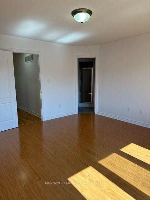 Photo 15 of Unit Main & 2nd, 358 William Berczy Boulevard, Markham, Berczy — HOMEH