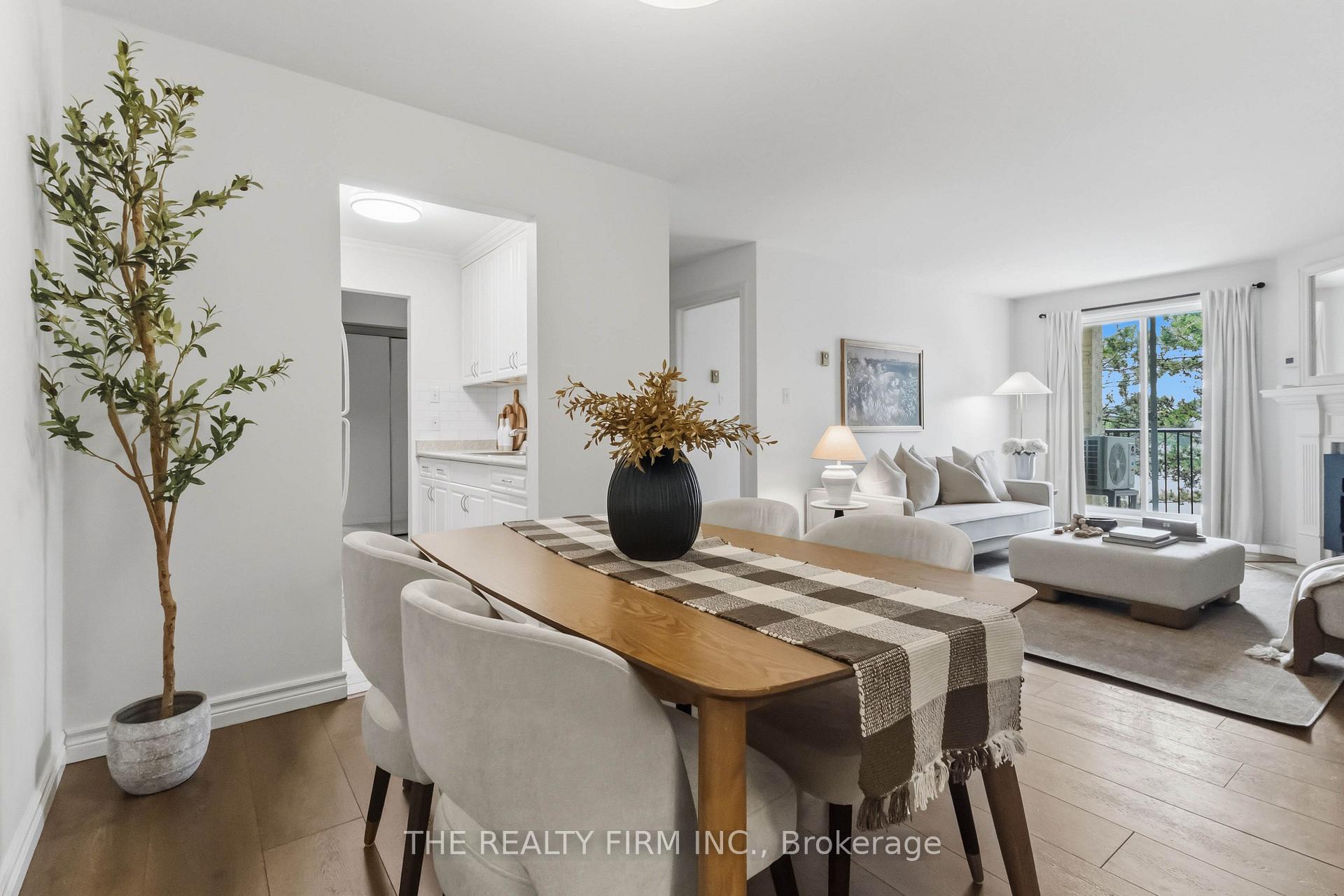 Photo 13 of Unit 210, 733 Deveron Crescent, London, South T — HOMEH
