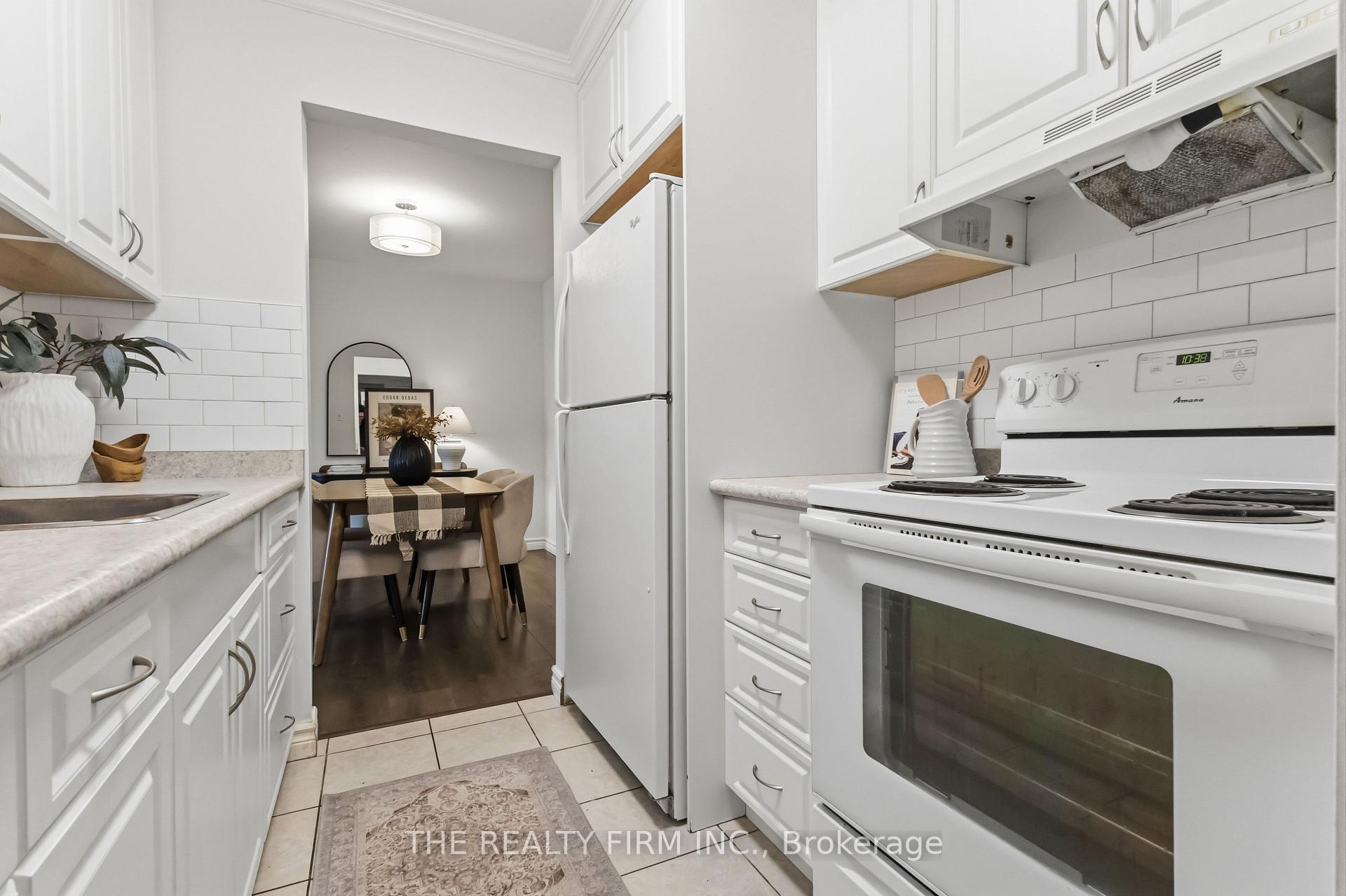 Photo 15 of Unit 210, 733 Deveron Crescent, London, South T — HOMEH
