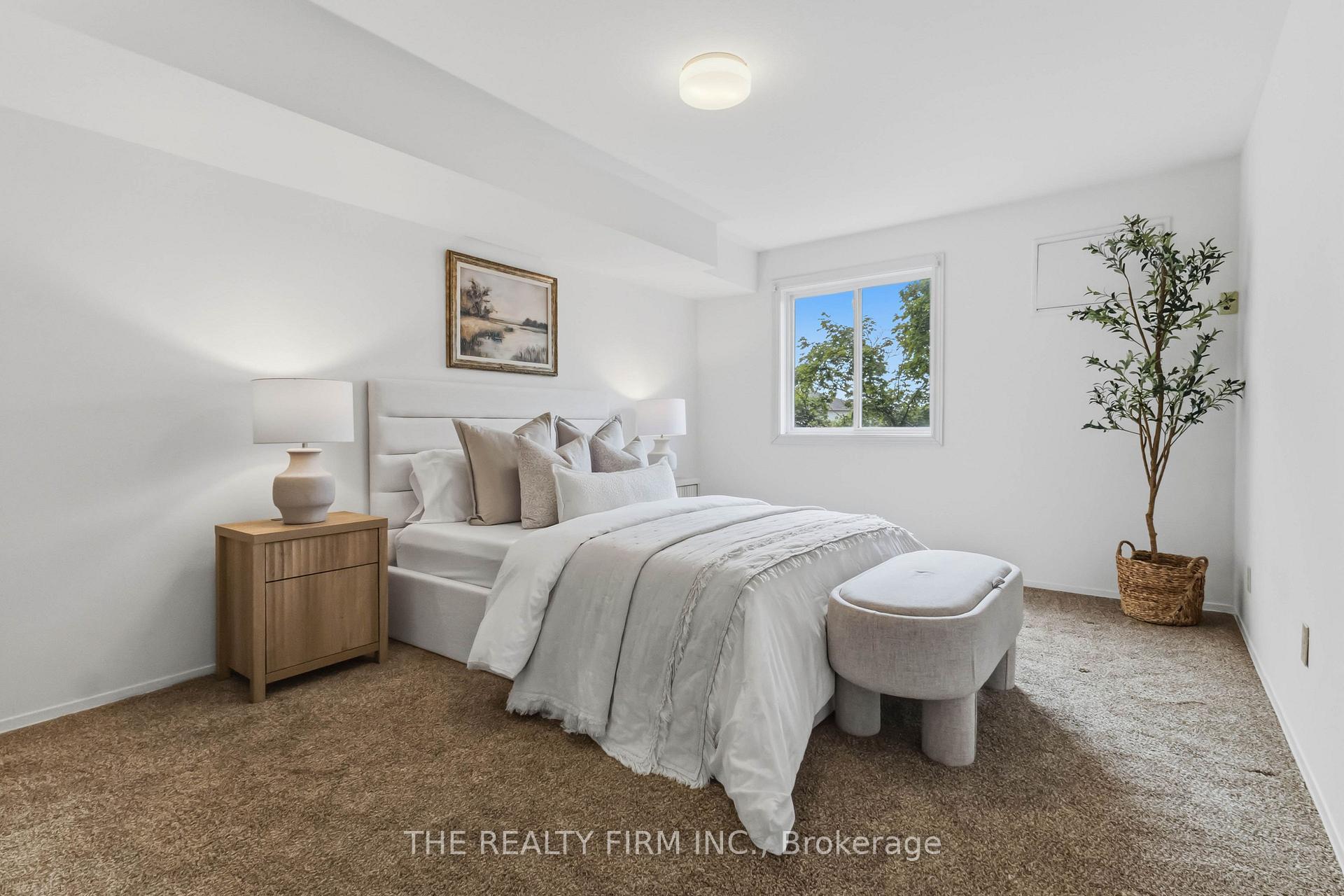 Photo 19 of Unit 210, 733 Deveron Crescent, London, South T — HOMEH
