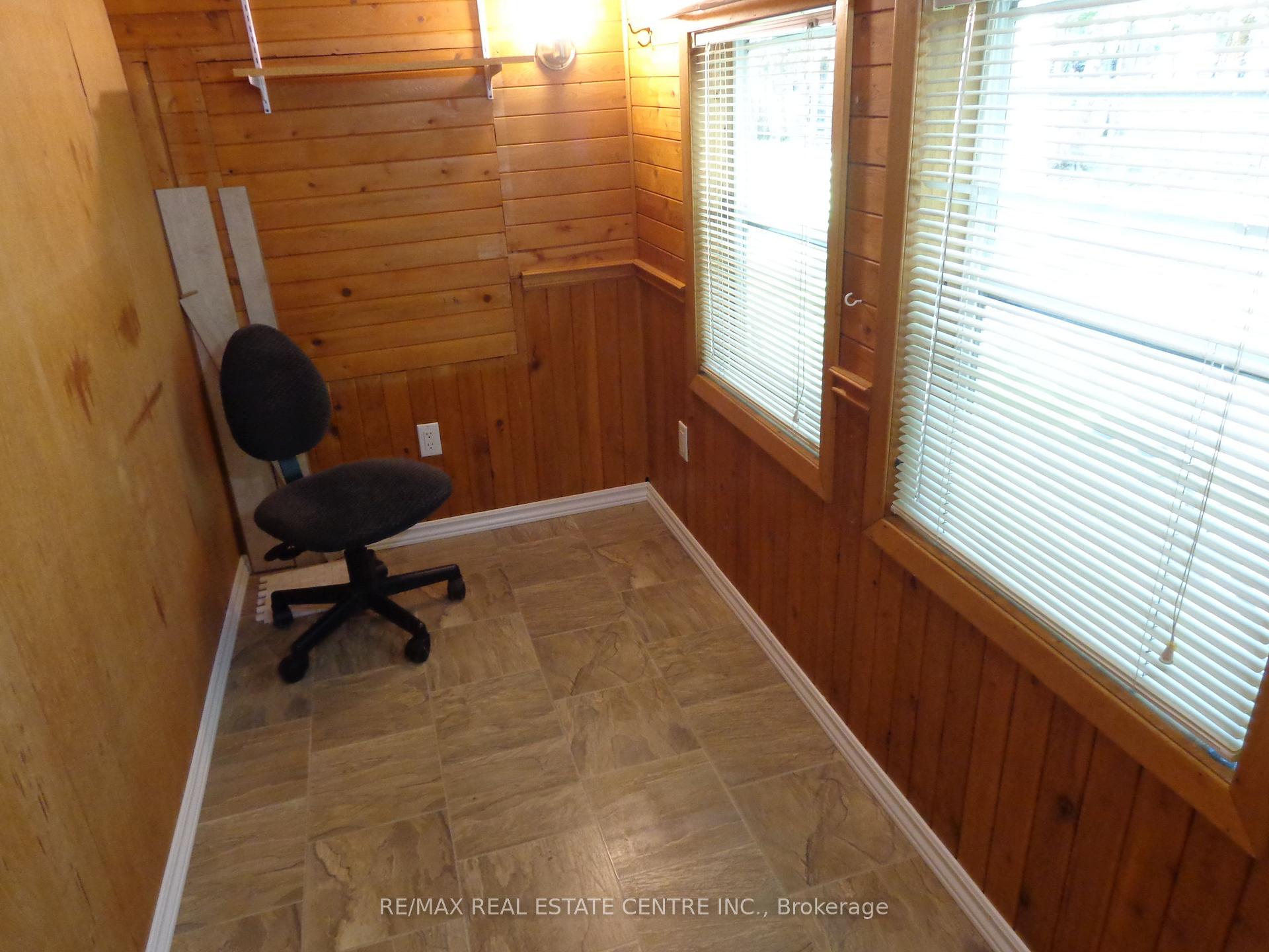 Photo 15 of Unit 422, 1652 Puddicombre Road, Wilmot — HOMEH