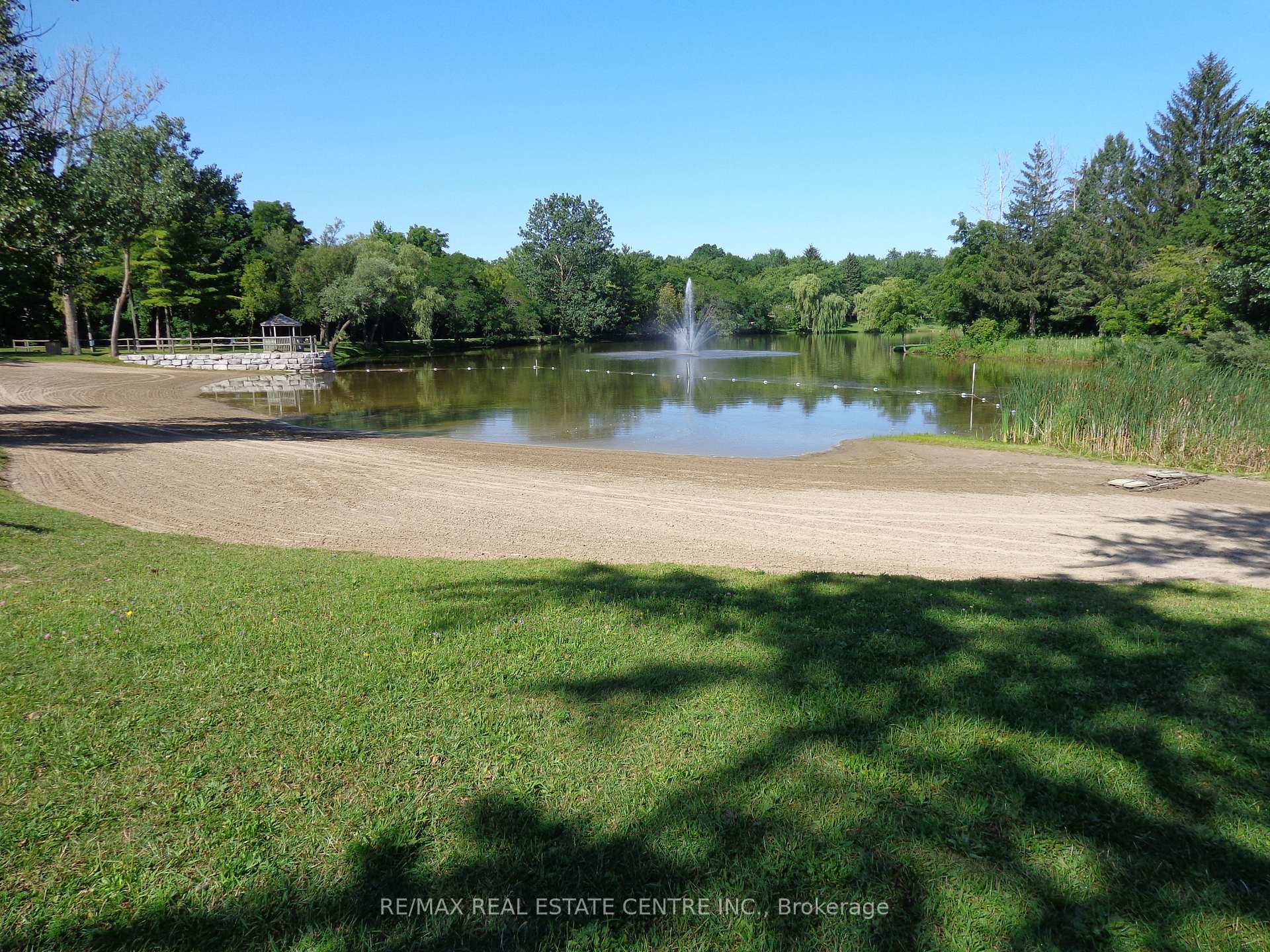 Photo 19 of Unit 422, 1652 Puddicombre Road, Wilmot — HOMEH