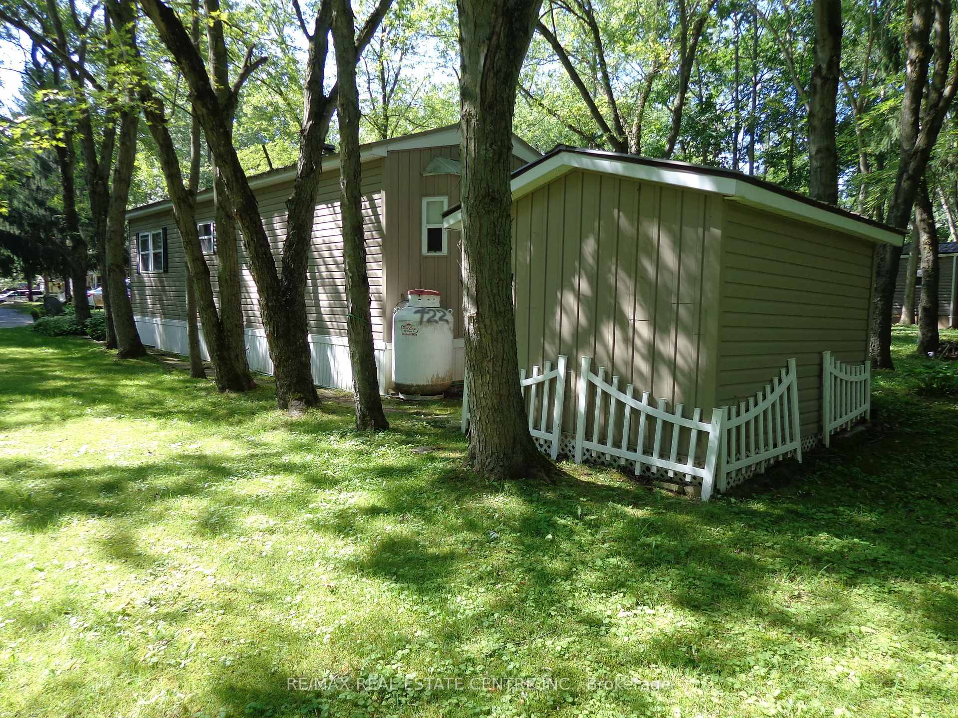 Photo 32 of Unit 422, 1652 Puddicombre Road, Wilmot — HOMEH