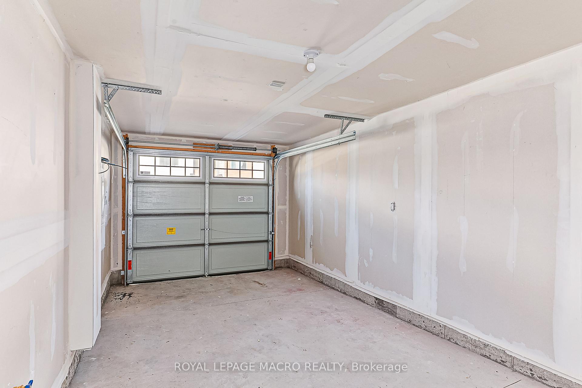 Photo 28 of 5 Winters Crescent NW, Collingwood — HOMEH
