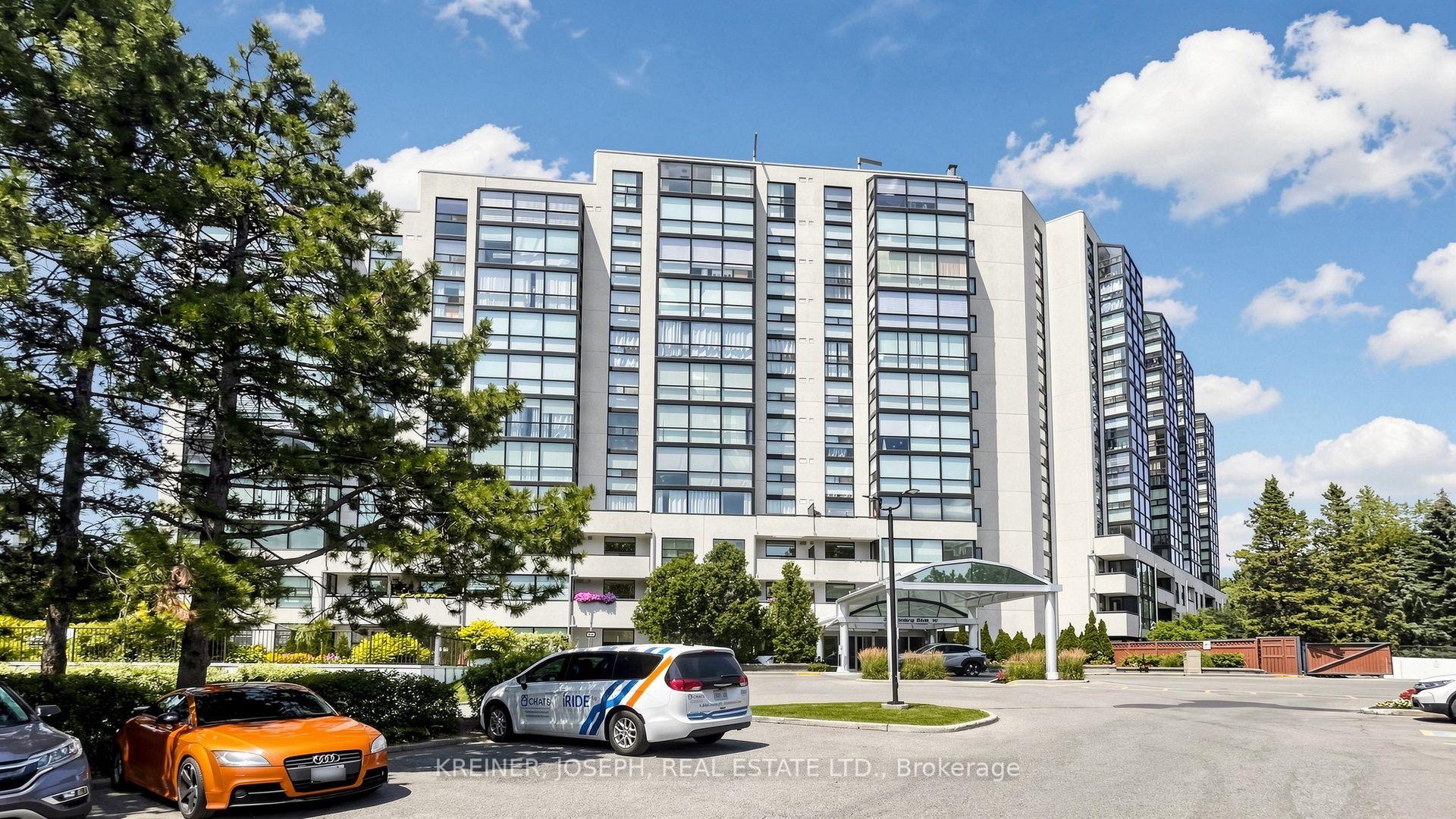 Front of Unit 114, 20 Harding Boulevard W