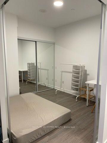 Photo 6 of Unit #412, 39 Roehampton Avenue, Toronto, Mount Pleasant West — HOMEH