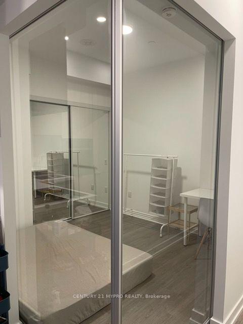 Photo 7 of Unit #412, 39 Roehampton Avenue, Toronto, Mount Pleasant West — HOMEH