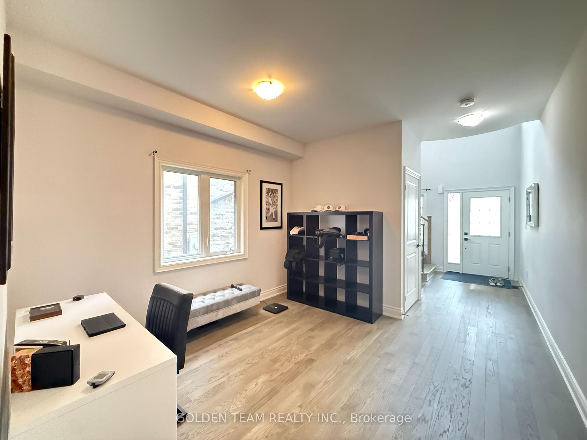 Photo 8 of 21 Allinson Lane, Uxbridge — HOMEH