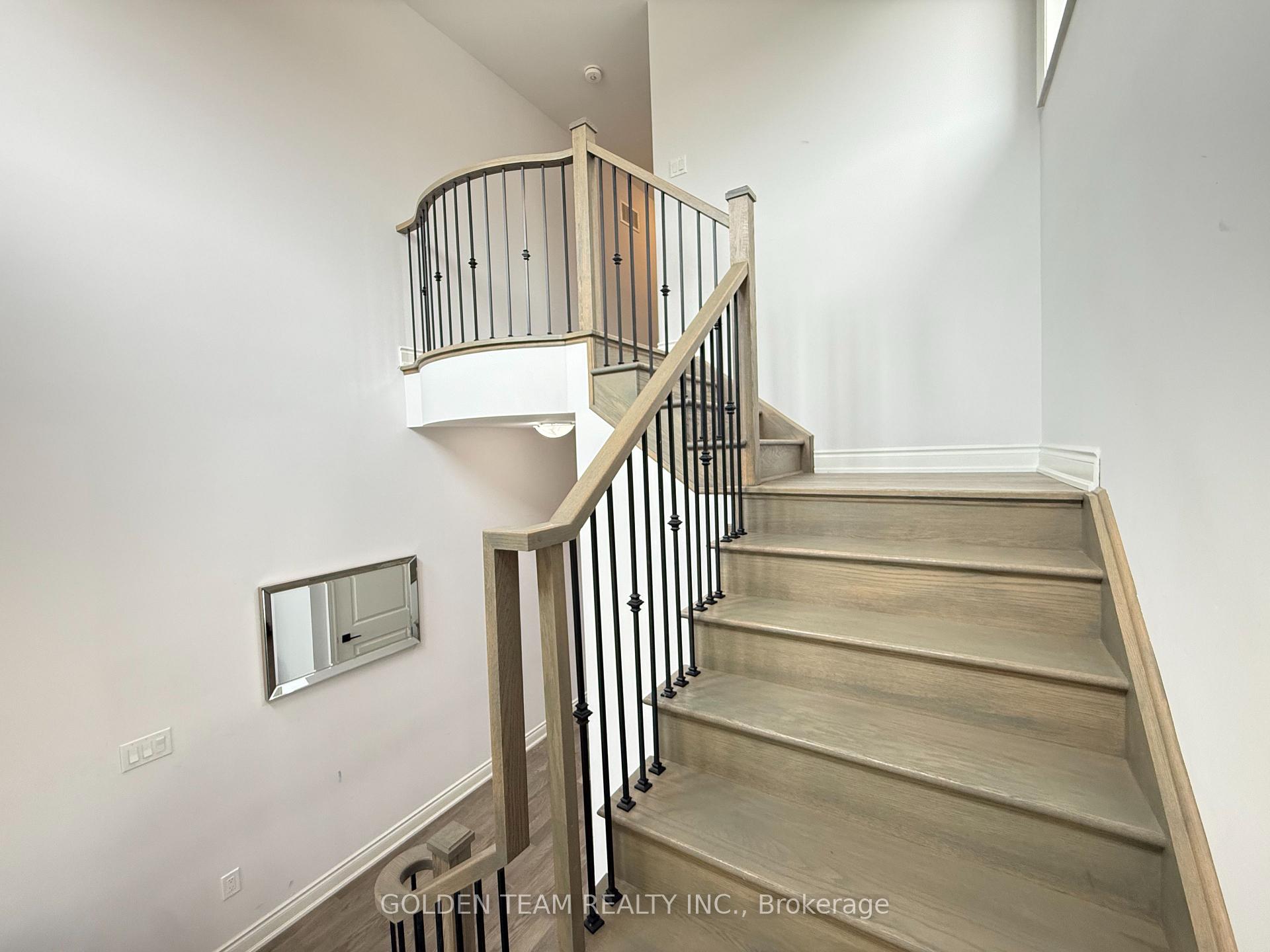 Photo 18 of 21 Allinson Lane, Uxbridge — HOMEH