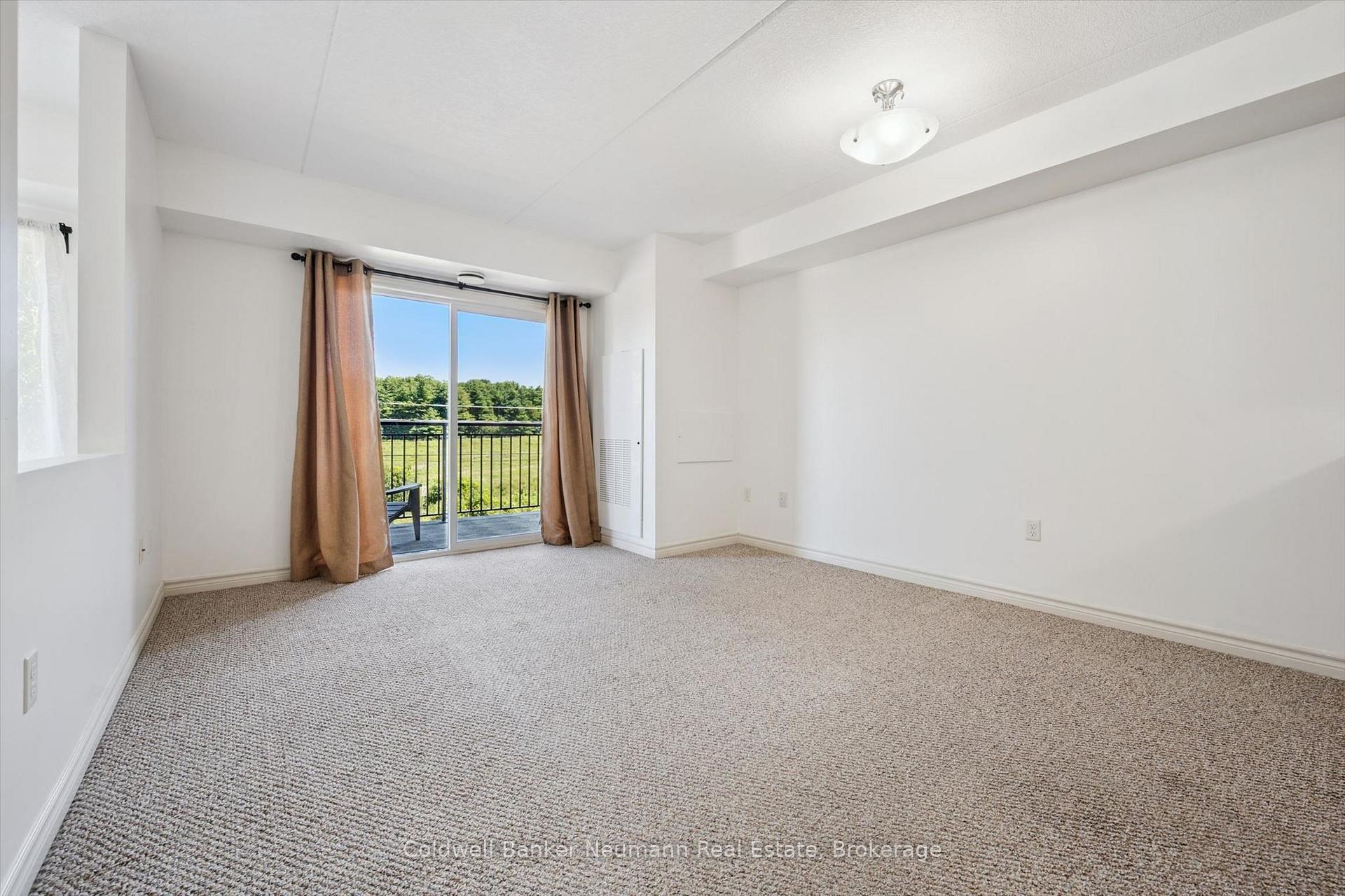 Photo 9 of Unit 301, 45 Kingsbury Square, Guelph, Pineridge/Westminster Woods — HOMEH