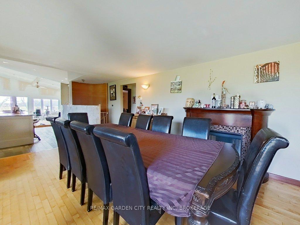 Photo 8 of 1030 Metler Road, Pelham, North Pelham — HOMEH