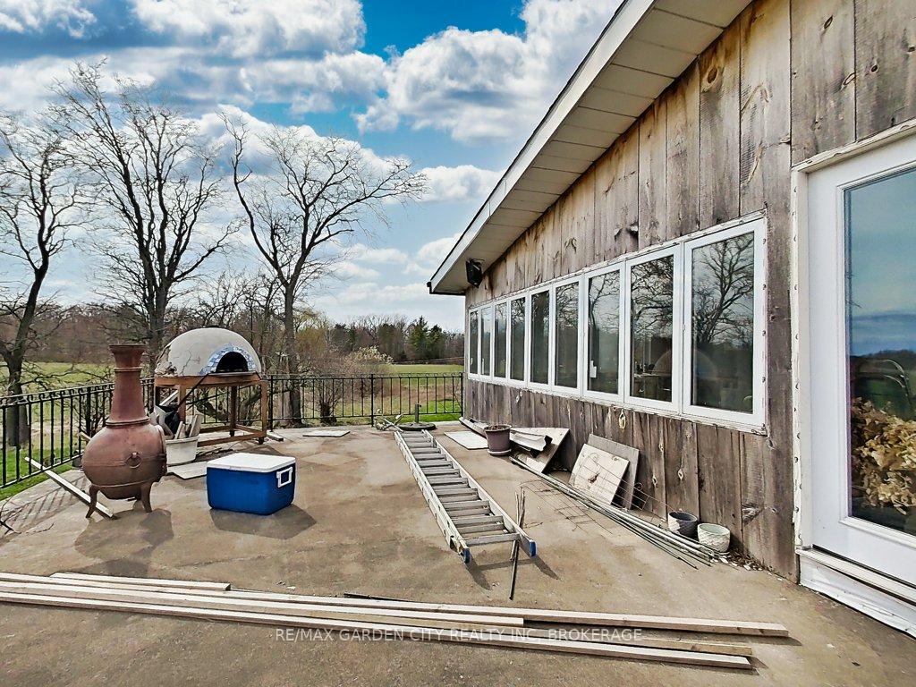 Photo 19 of 1030 Metler Road, Pelham, North Pelham — HOMEH