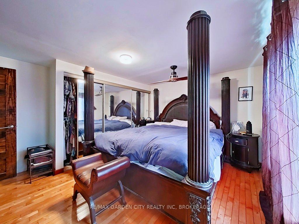 Photo 21 of 1030 Metler Road, Pelham, North Pelham — HOMEH