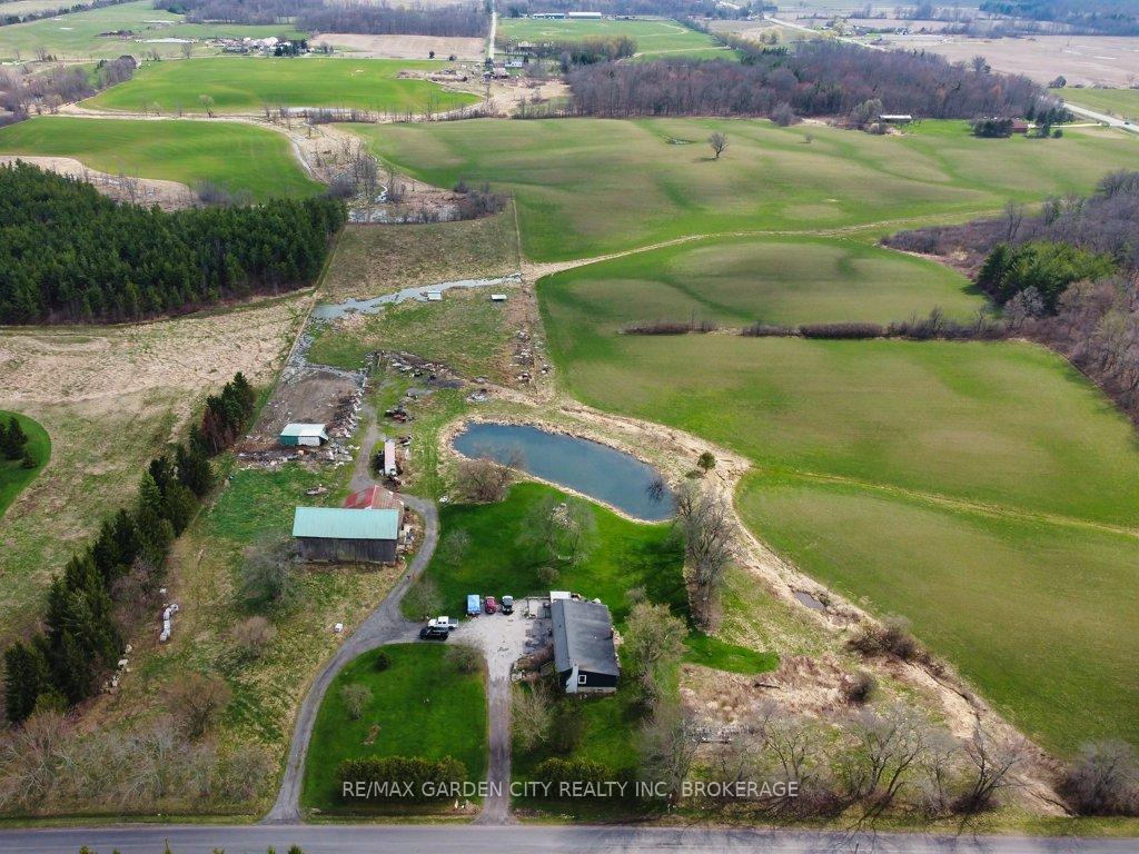 Photo 29 of 1030 Metler Road, Pelham, North Pelham — HOMEH