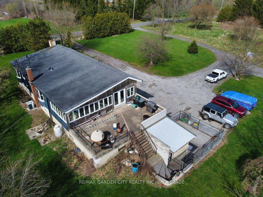 Photo 41 of 1030 Metler Road, Pelham, North Pelham — HOMEH