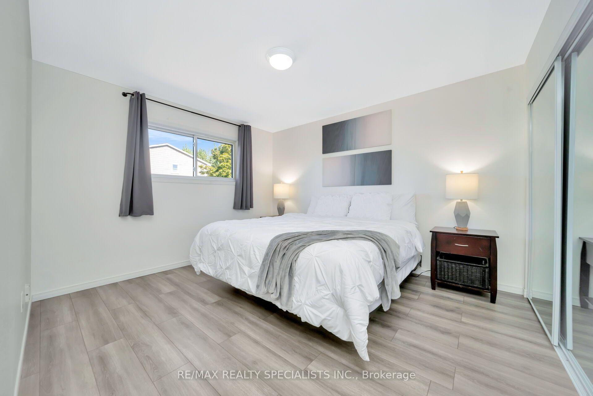Photo 23 of 155 Enderby Crescent, Brampton, Southgate — HOMEH