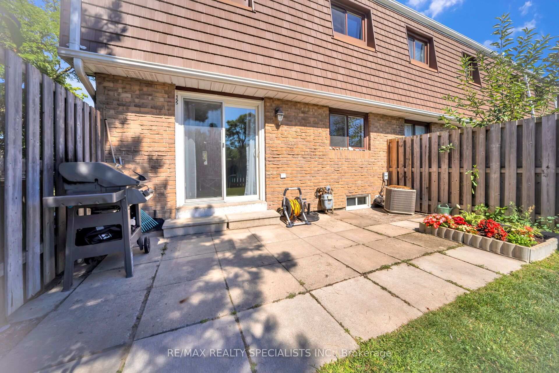 Photo 37 of 155 Enderby Crescent, Brampton, Southgate — HOMEH