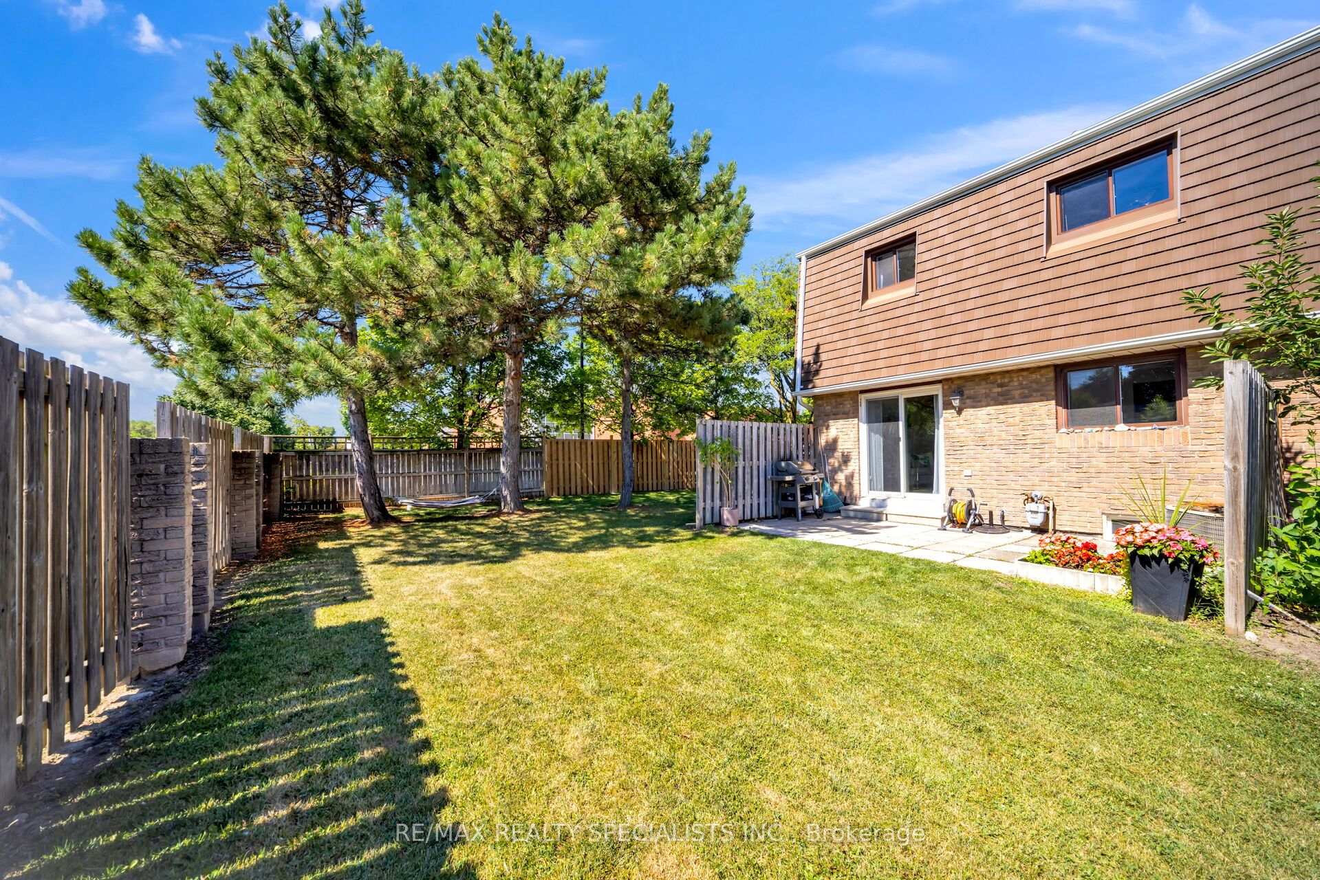 Photo 39 of 155 Enderby Crescent, Brampton, Southgate — HOMEH