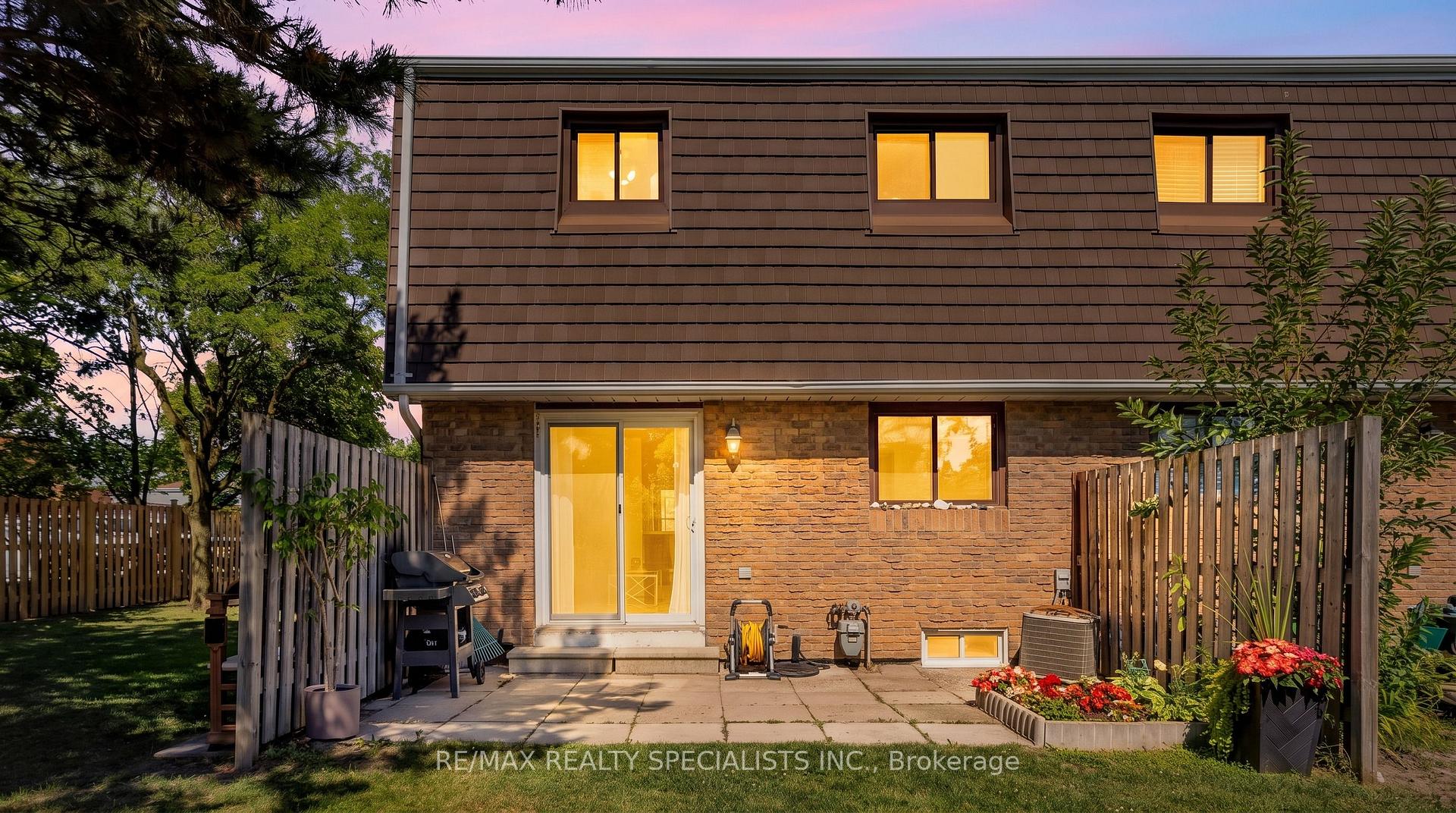Photo 42 of 155 Enderby Crescent, Brampton, Southgate — HOMEH