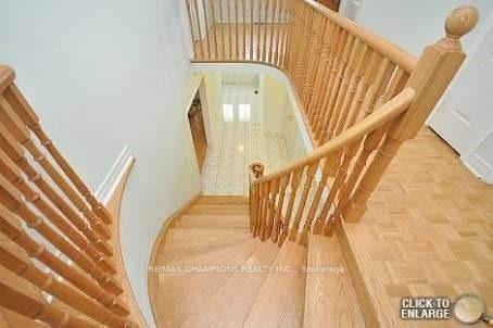 Photo 2 of 10 Sprucelands Avenue, Brampton, Sandringham-Wellington — HOMEH