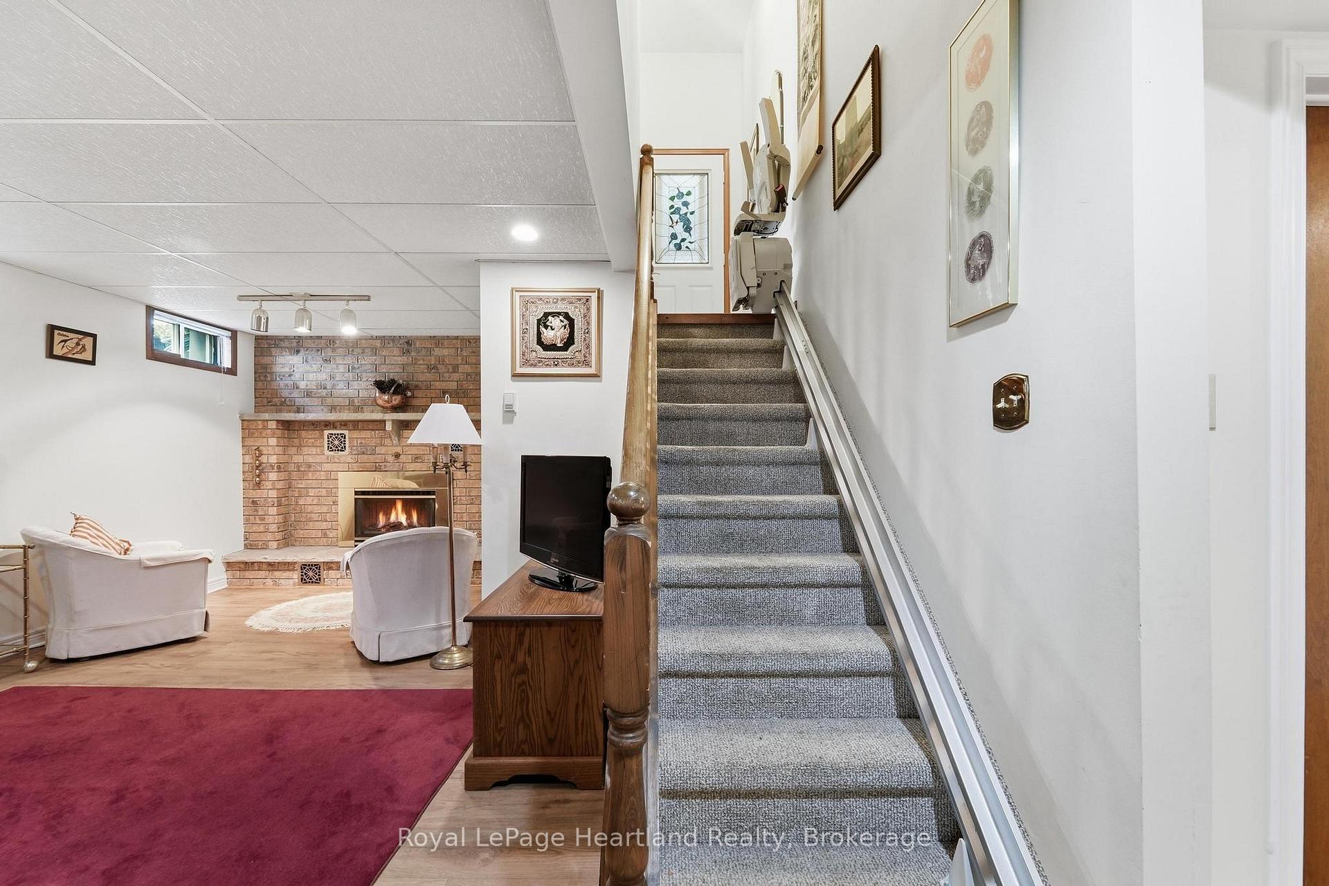 Photo 24 of 24 Leonard Drive, Goderich, Goderich (Town) — HOMEH