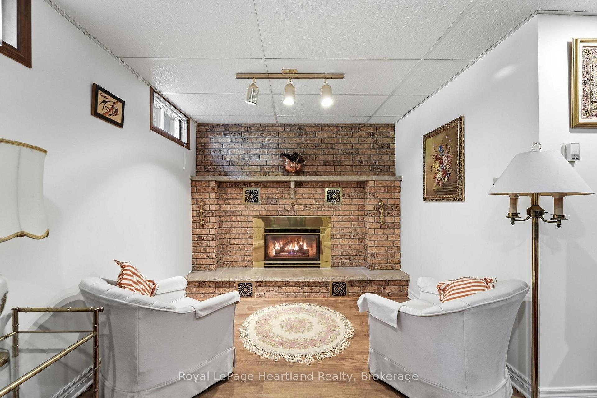 Photo 26 of 24 Leonard Drive, Goderich, Goderich (Town) — HOMEH
