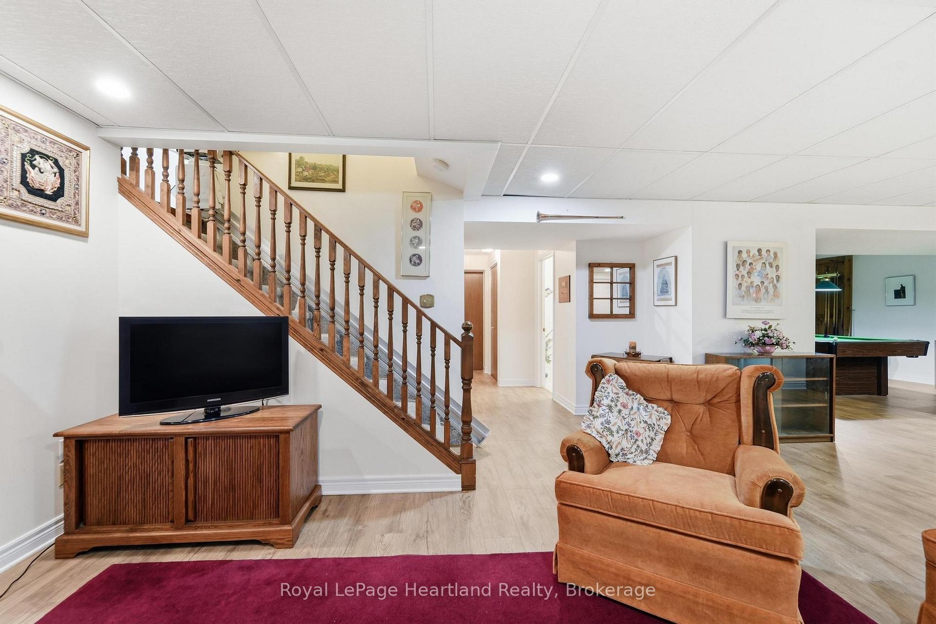 Photo 27 of 24 Leonard Drive, Goderich, Goderich (Town) — HOMEH