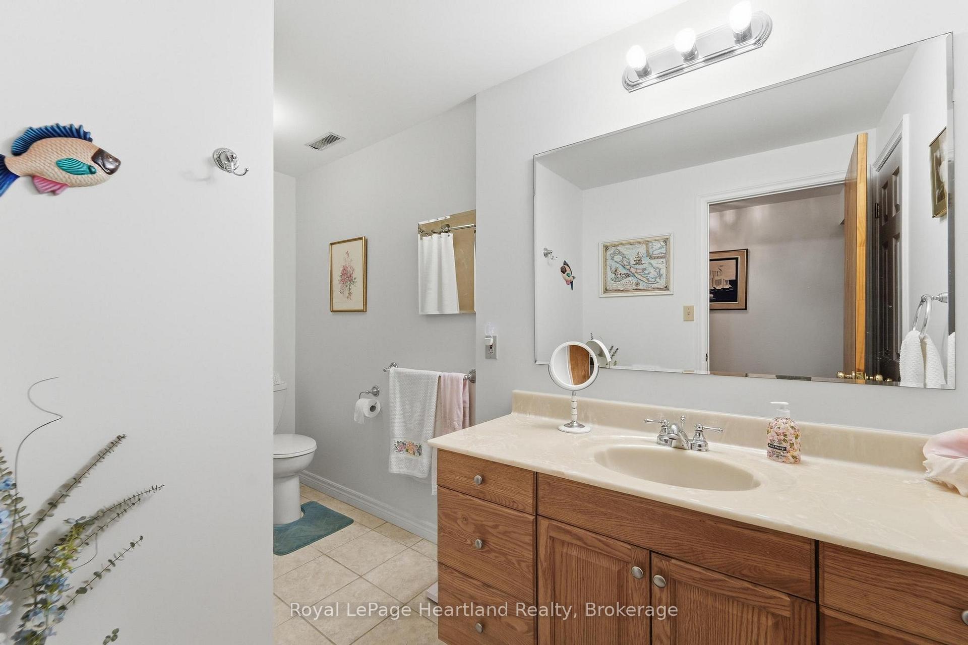 Photo 33 of 24 Leonard Drive, Goderich, Goderich (Town) — HOMEH