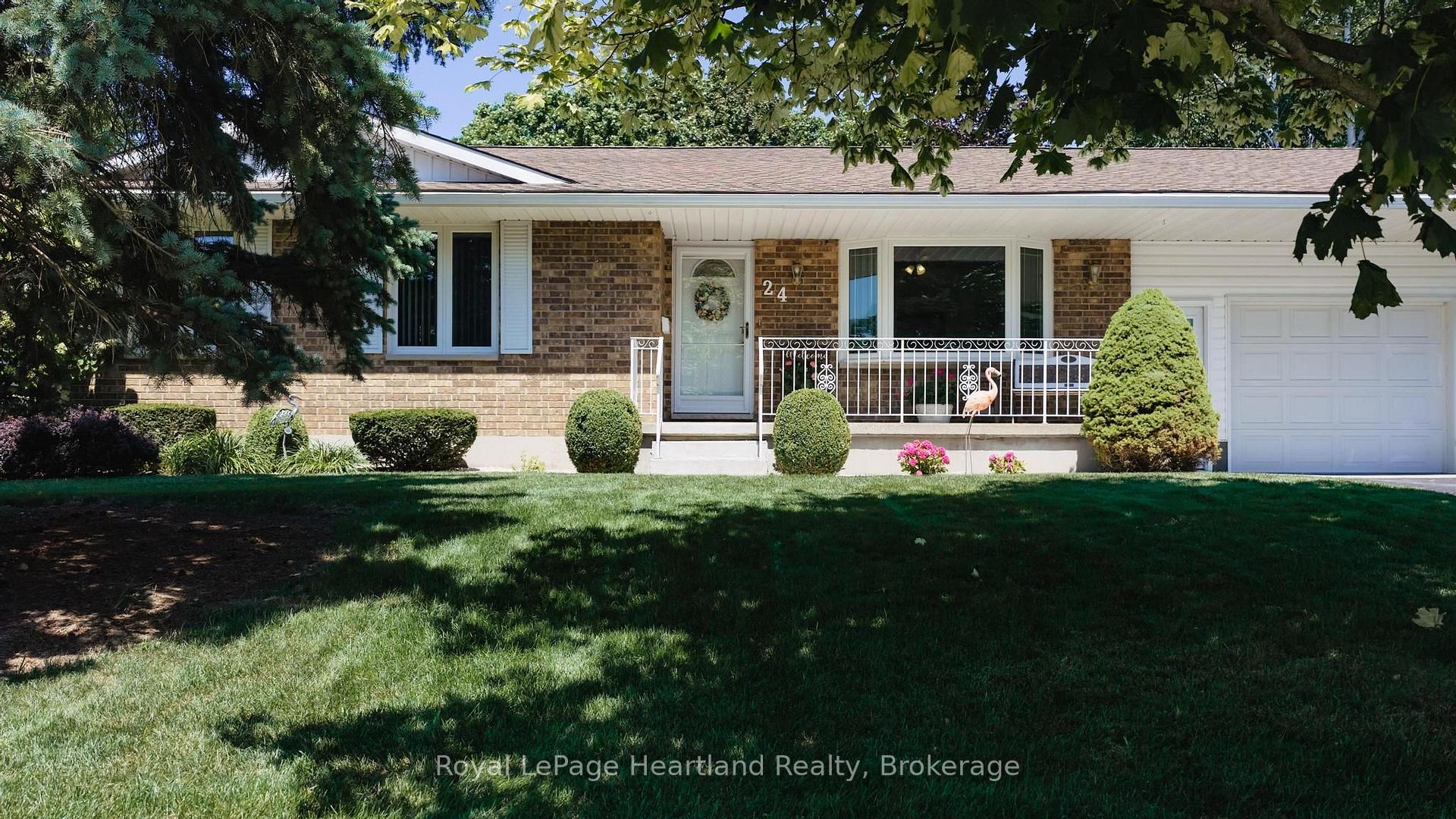 Photo 36 of 24 Leonard Drive, Goderich, Goderich (Town) — HOMEH