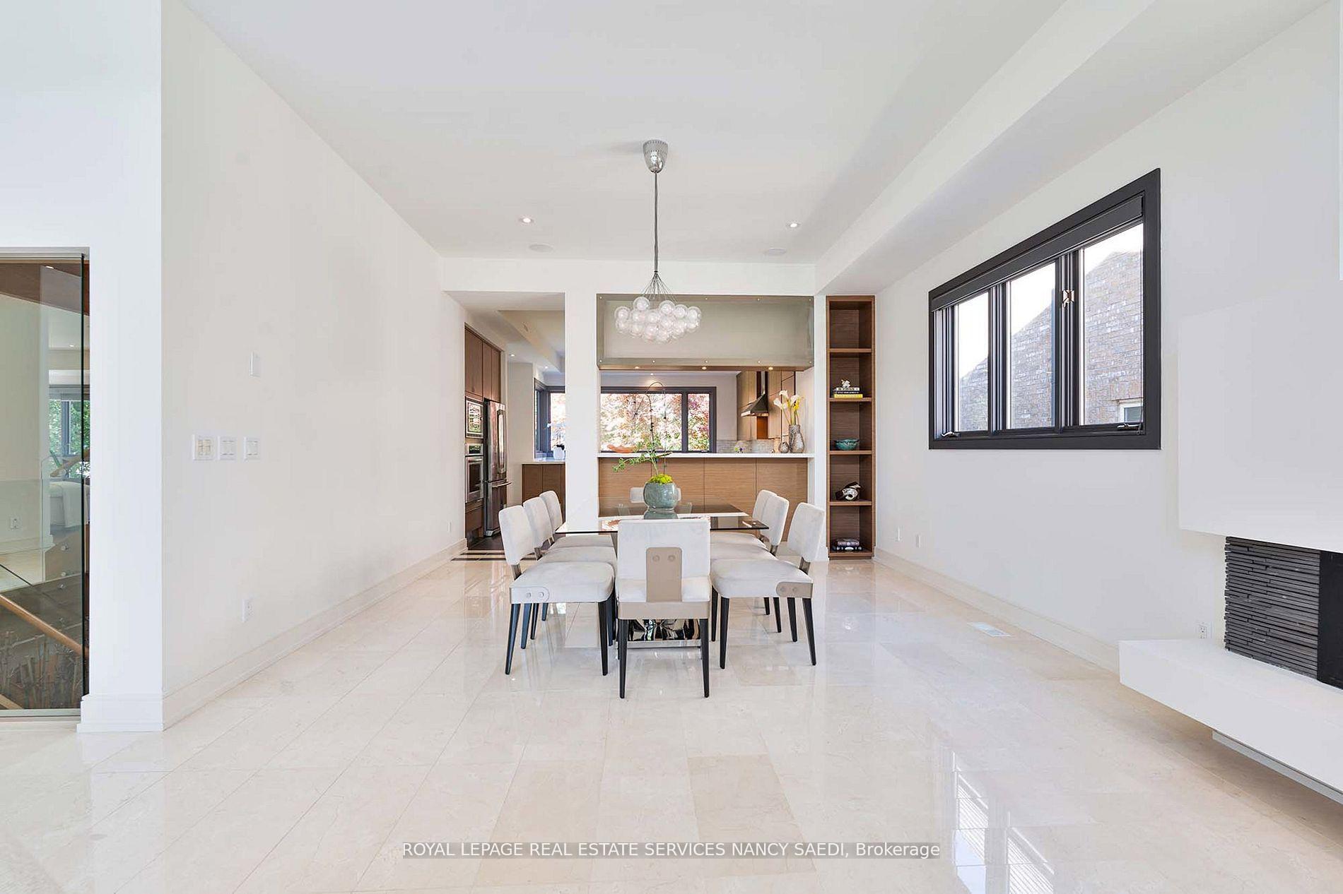 Photo 13 of 12 York Road, North York, Bridle Path-Sunnybrook-York Mills — HOMEH